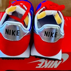 Nike Waffle Trainer 2 Sp Hyper Royal University Red